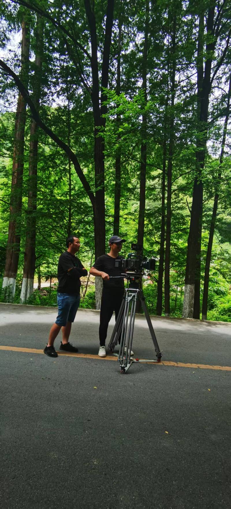 解锁莲花县电商产品视频拍摄制作新路径，助力产品销量狂飙